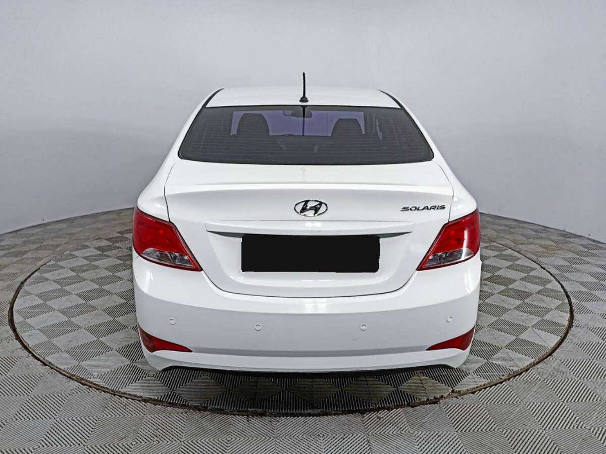 Купить Hyundai Solaris, 2015, 125 600 км.. Фото: #5