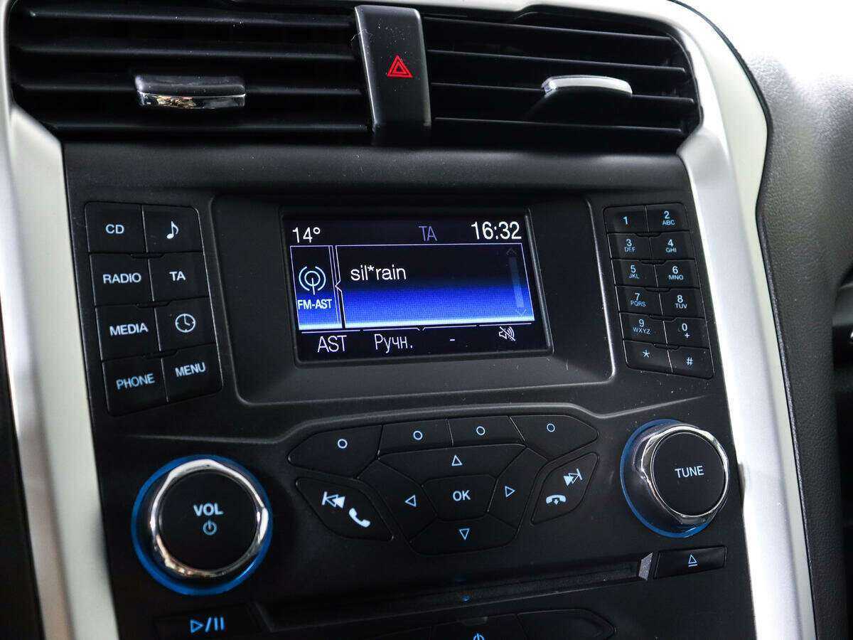 Купить Ford Mondeo, 2016, 224 882 км.. Фото: #12