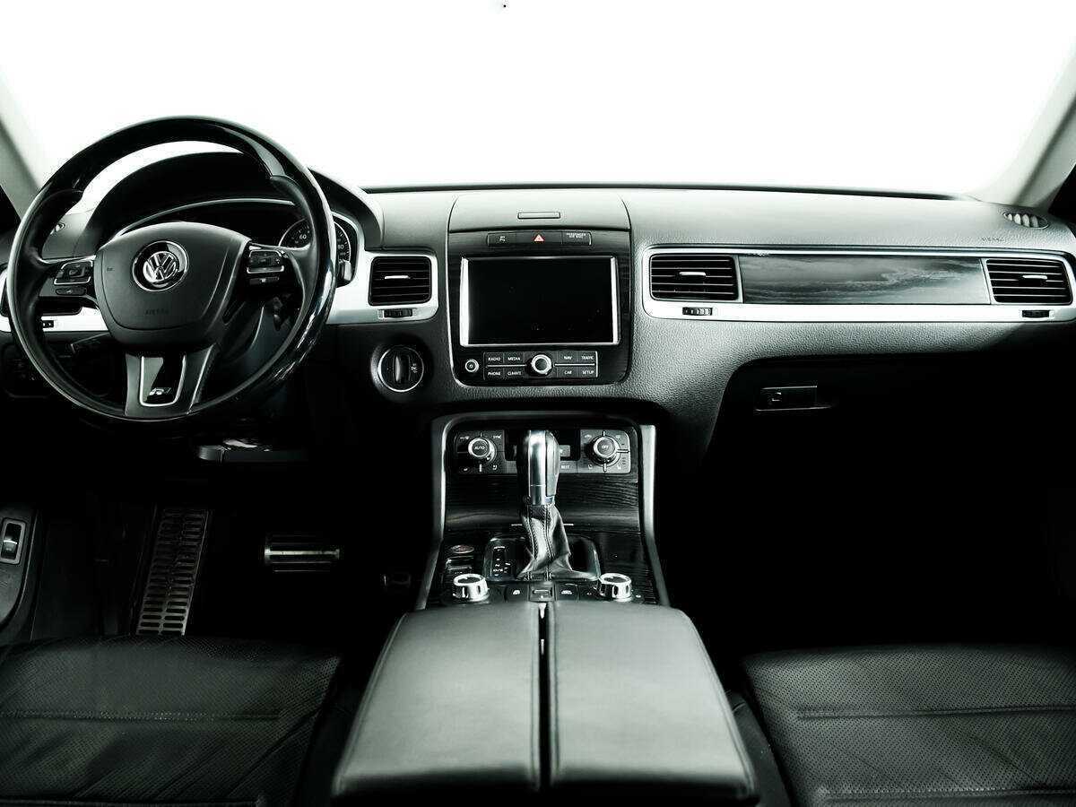 Купить Volkswagen Touareg, 2012, 233 412 км.. Фото: #10