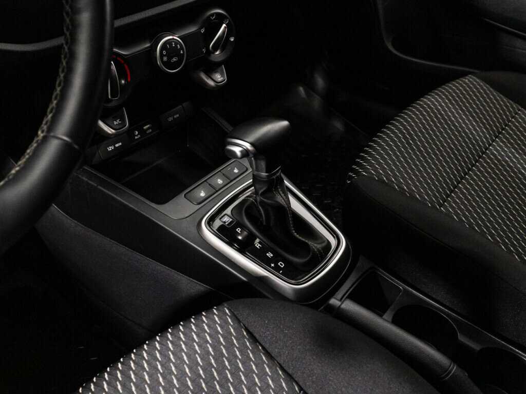 Купить Kia Rio, 2020, 77 000 км.. Фото: #16