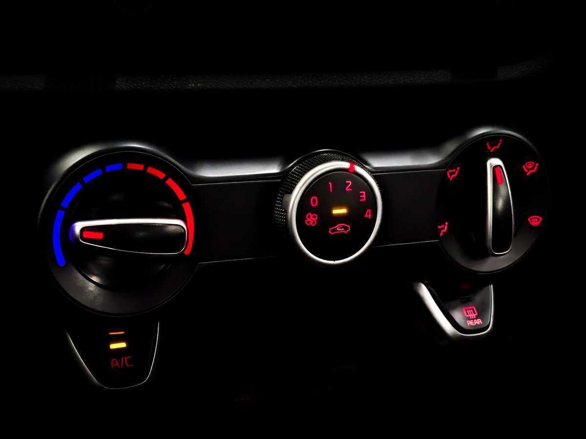 Купить Kia Rio, 2020, 177 292 км.. Фото: #22