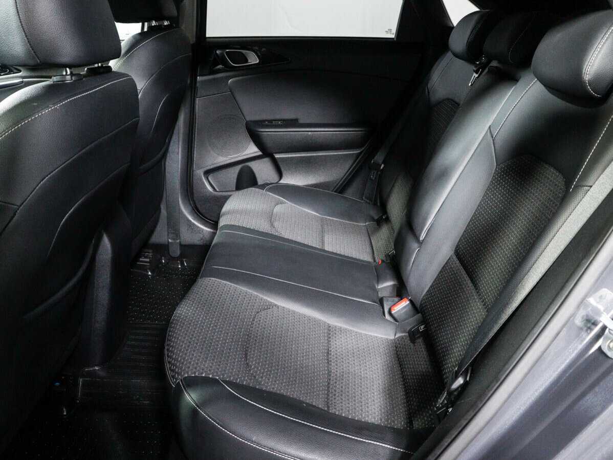 Купить Kia Ceed, 2018, 38 538 км.. Фото: #9