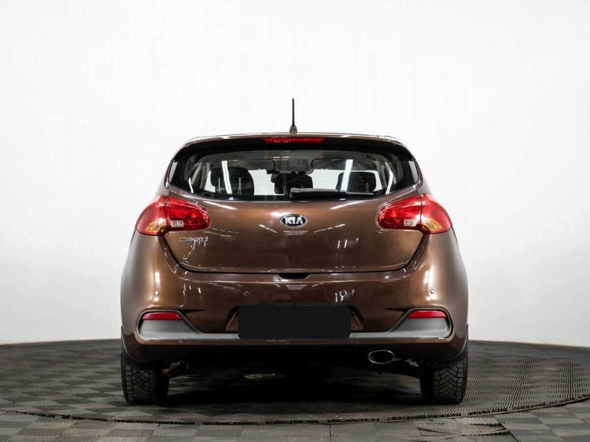 Купить Kia Ceed, 2014, 97 899 км.. Фото: #4