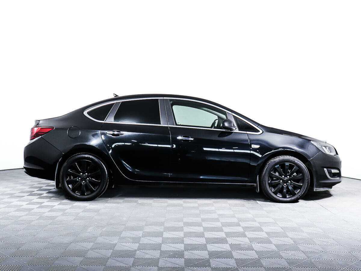 Купить Opel Astra, 2013, 167 050 км.. Фото: #2