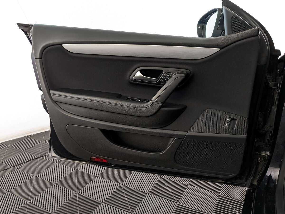 Купить Volkswagen Passat CC, 2012, 165 082 км.. Фото: #14