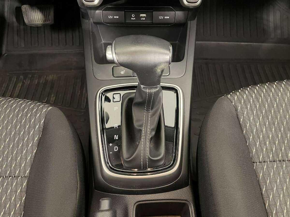 Купить Kia Rio, 2019, 117 539 км.. Фото: #12