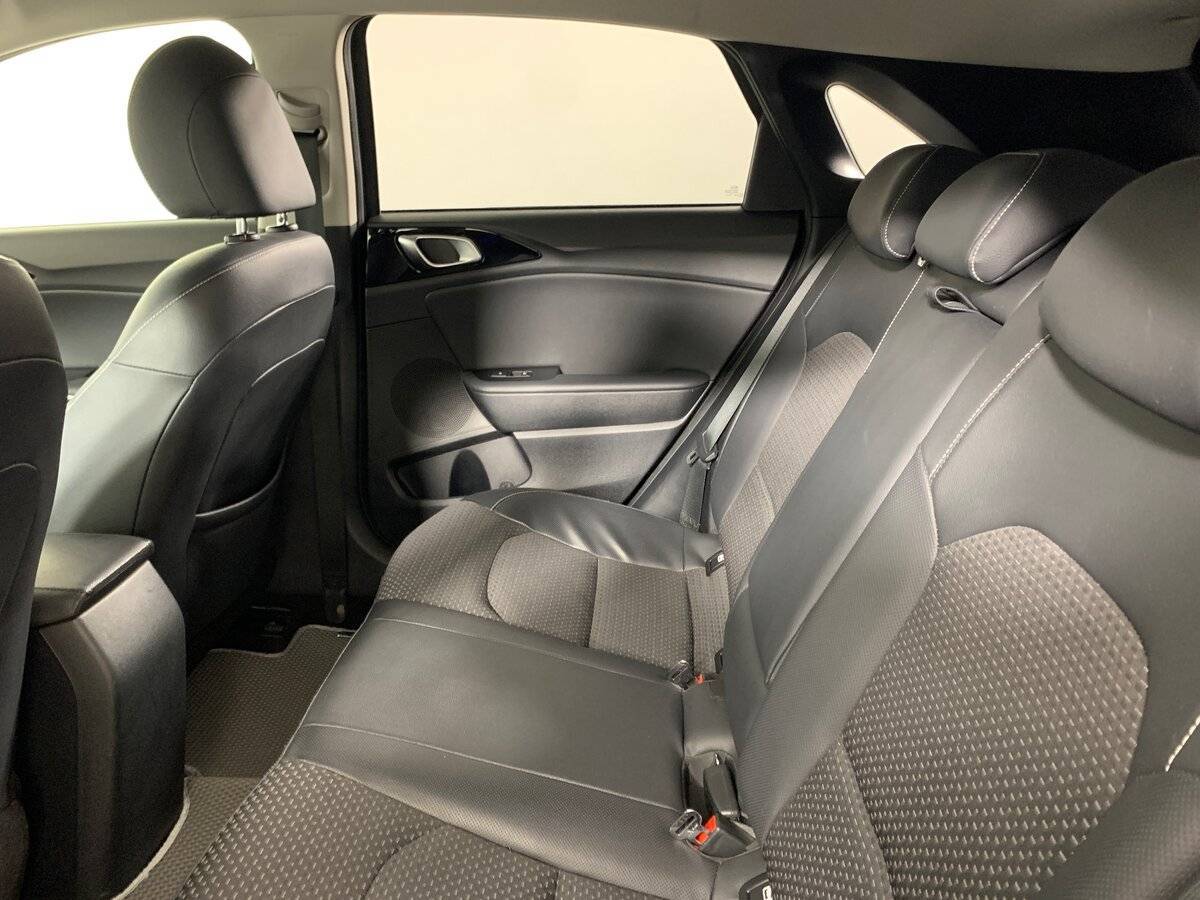 Купить Kia Ceed, 2019, 154 193 км.. Фото: #17