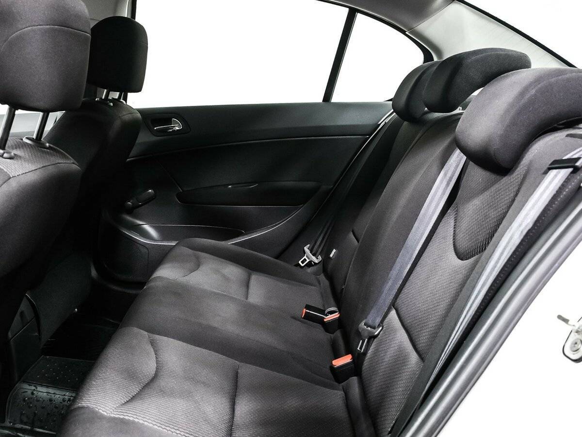 Купить Peugeot 408, 2012, 146 000 км.. Фото: #12