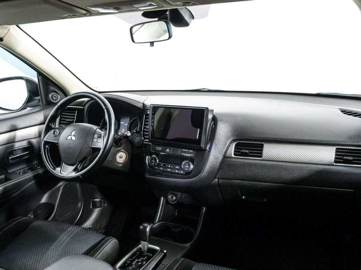 Купить Mitsubishi Outlander, 2016, 230 432 км.. Фото: #8