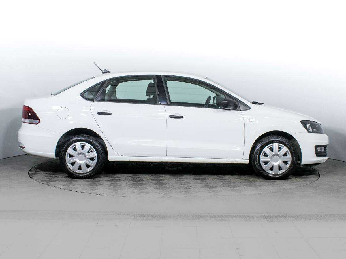 Купить Volkswagen Polo, 2019, 80 339 км.. Фото: #3