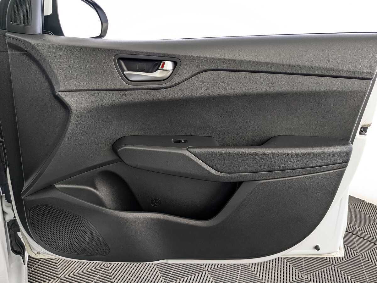 Купить Hyundai Solaris, 2020, 75 421 км.. Фото: #22