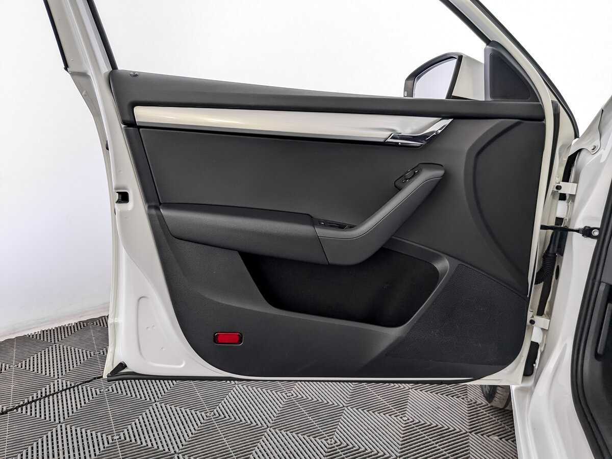 Купить Skoda Octavia, 2018, 56 162 км.. Фото: #18