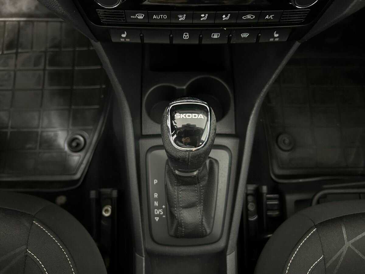 Купить Skoda Rapid, 2019, 96 878 км.. Фото: #12