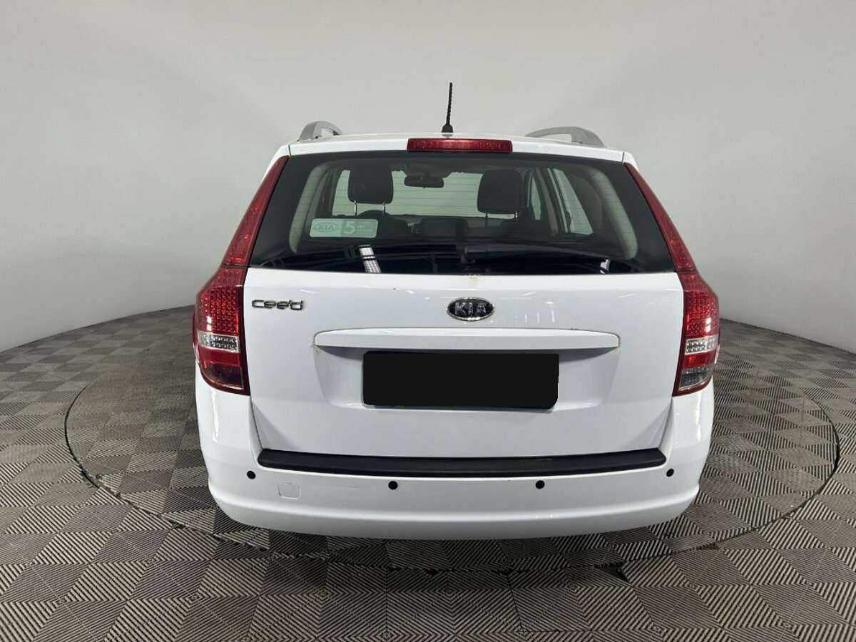 Купить Kia Ceed, 2012, 189 004 км.. Фото: #2