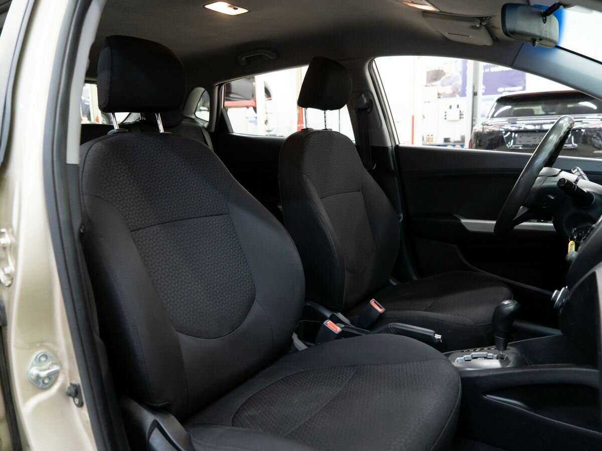 Купить Kia Rio, 2012, 286 550 км.. Фото: #7