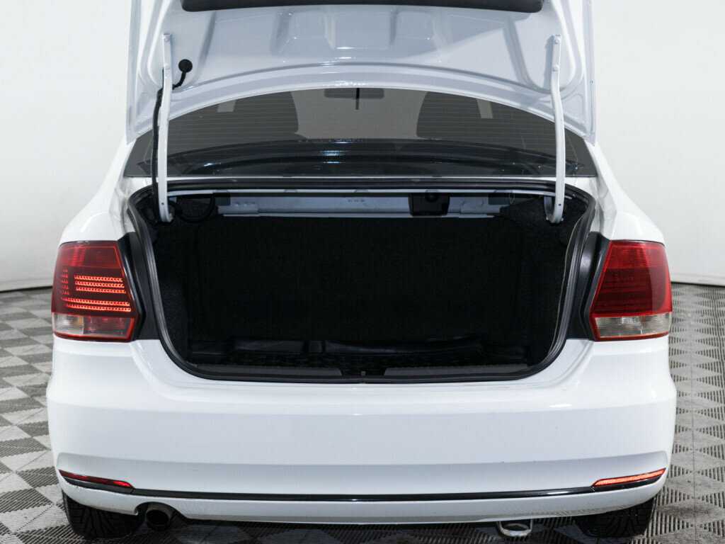 Купить Volkswagen Polo, 2019, 203 773 км.. Фото: #6