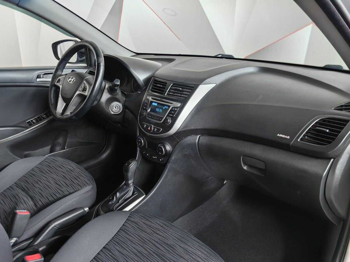 Купить Hyundai Solaris, 2015, 137 375 км.. Фото: #8