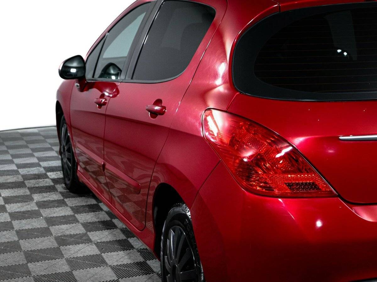 Купить Peugeot 308, 2012, 103 187 км.. Фото: #17