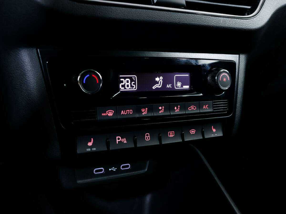 Купить Volkswagen Polo, 2021, 56 492 км.. Фото: #13