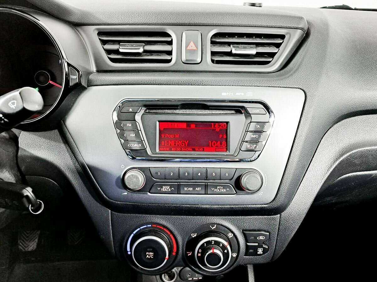 Купить Kia Rio, 2014, 186 620 км.. Фото: #11