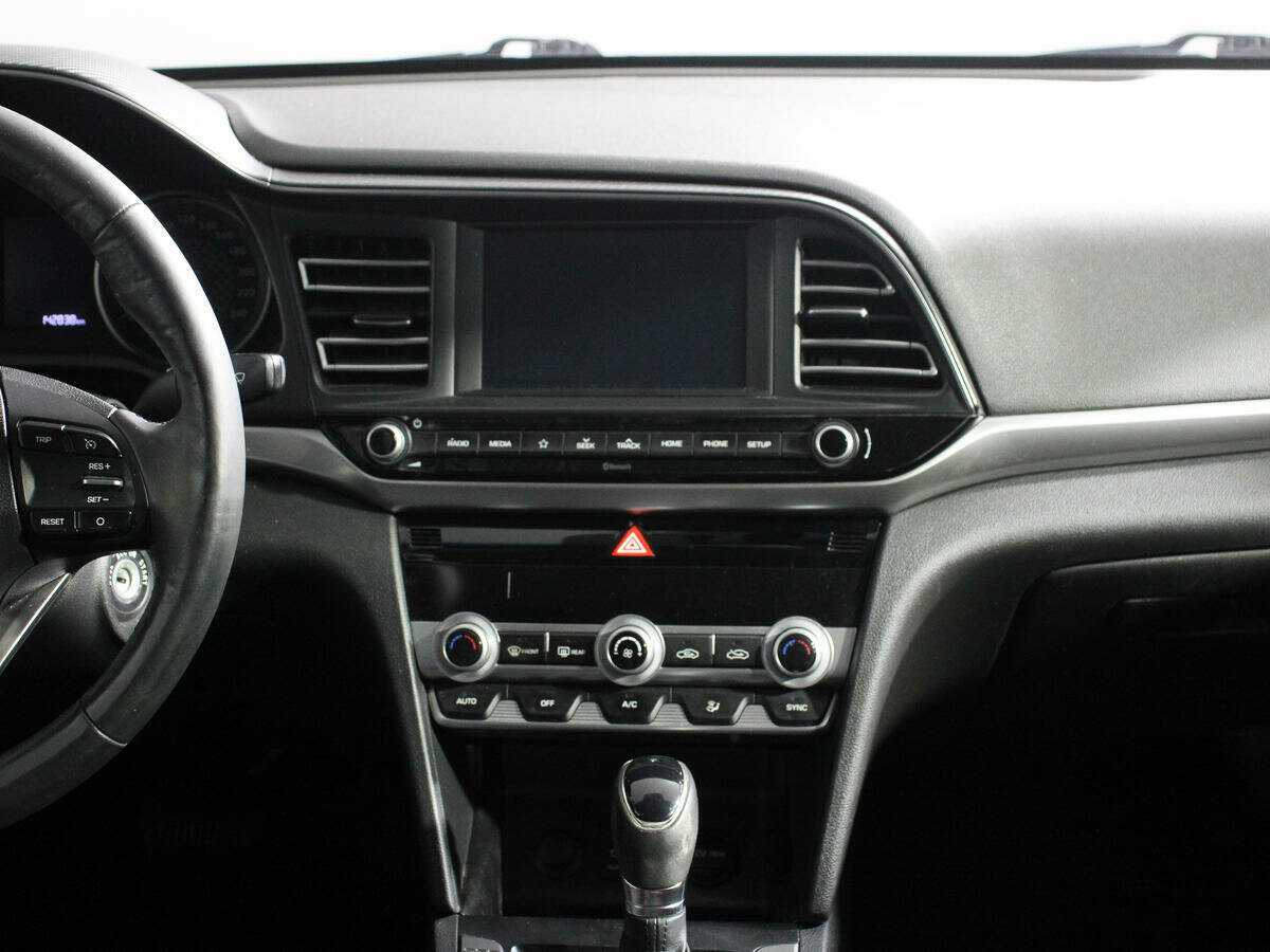 Купить Hyundai Elantra, 2020, 142 837 км.. Фото: #9