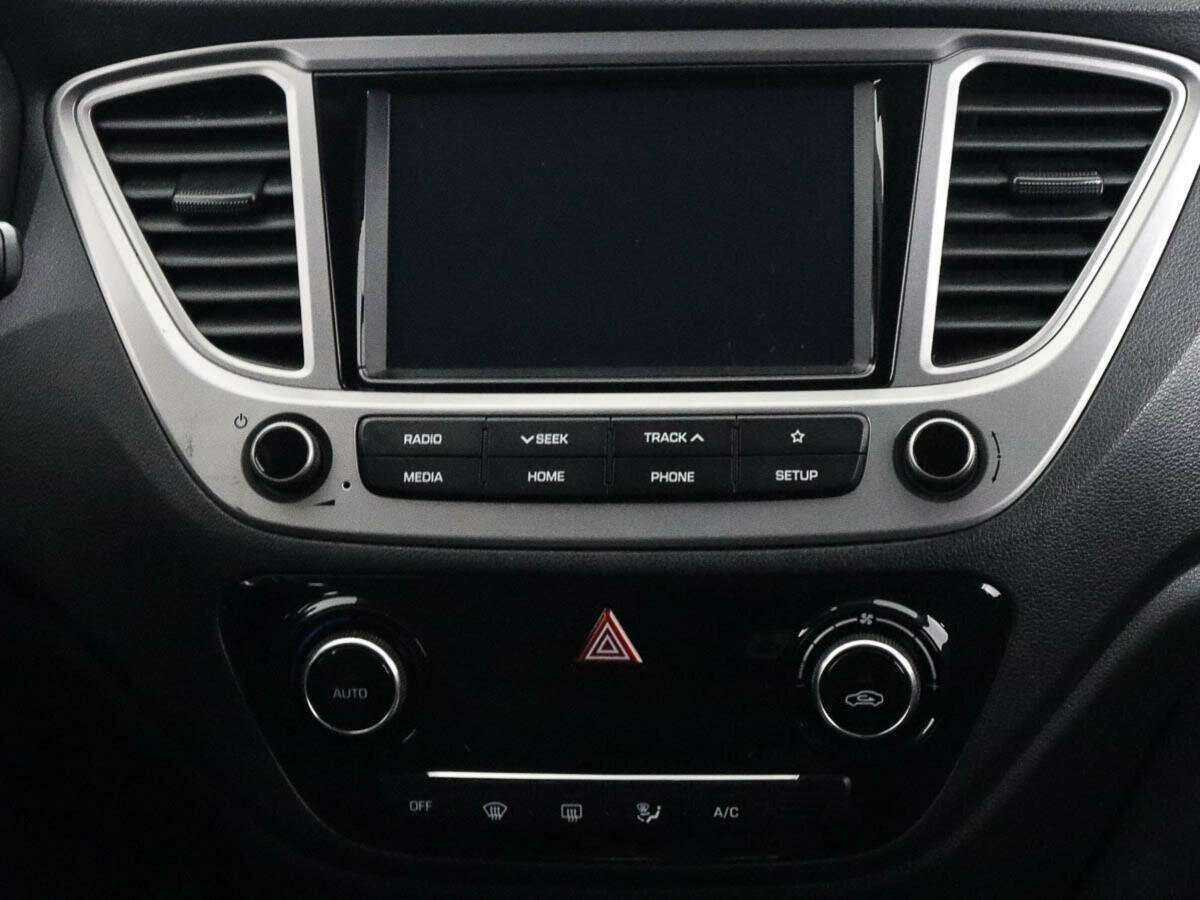 Купить Hyundai Solaris, 2019, 137 997 км.. Фото: #11