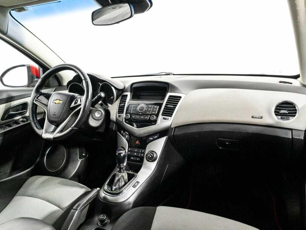 Купить Chevrolet Cruze, 2012, 249 467 км.. Фото: #8
