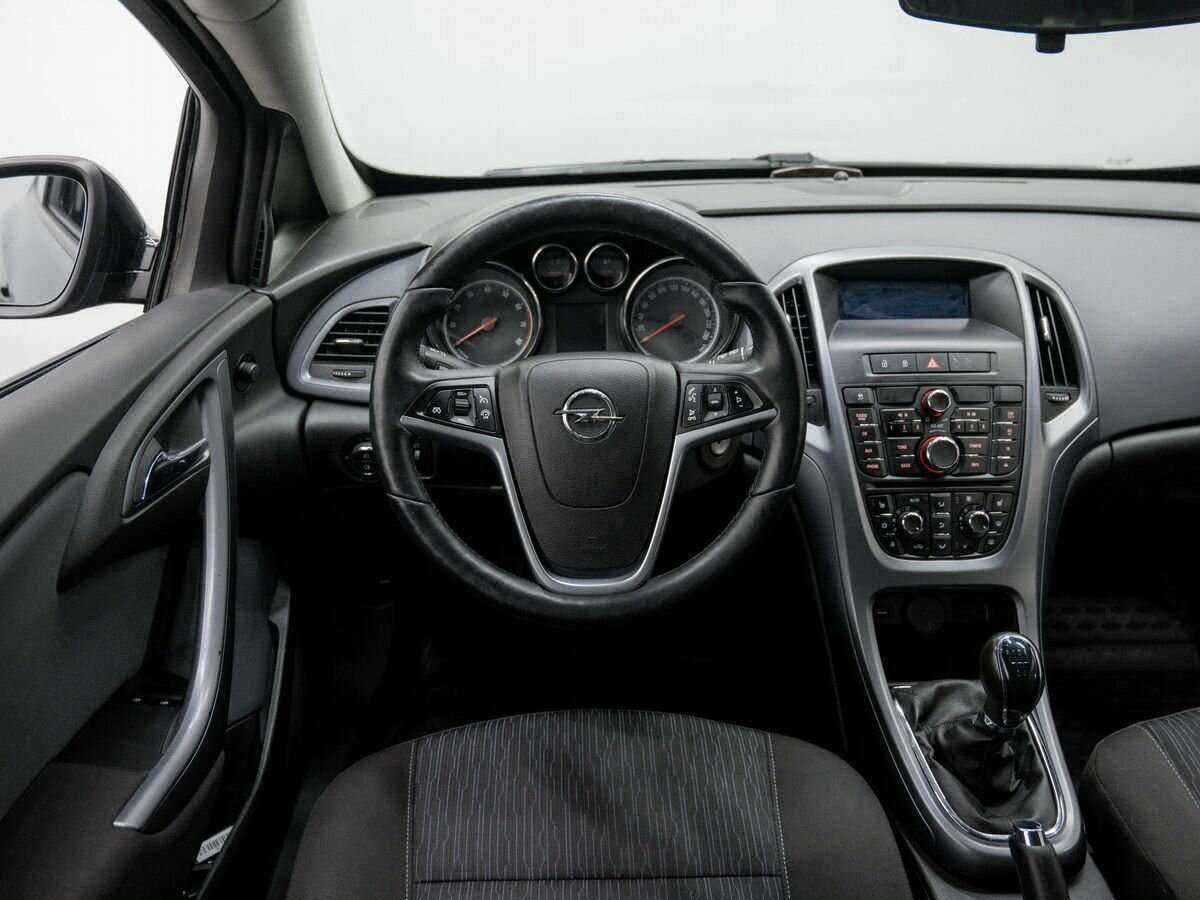 Купить Opel Astra, 2013, 107 500 км.. Фото: #9