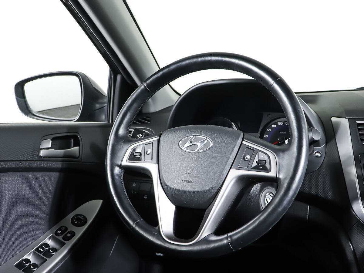 Купить Hyundai Solaris, 2016, 39 014 км.. Фото: #14