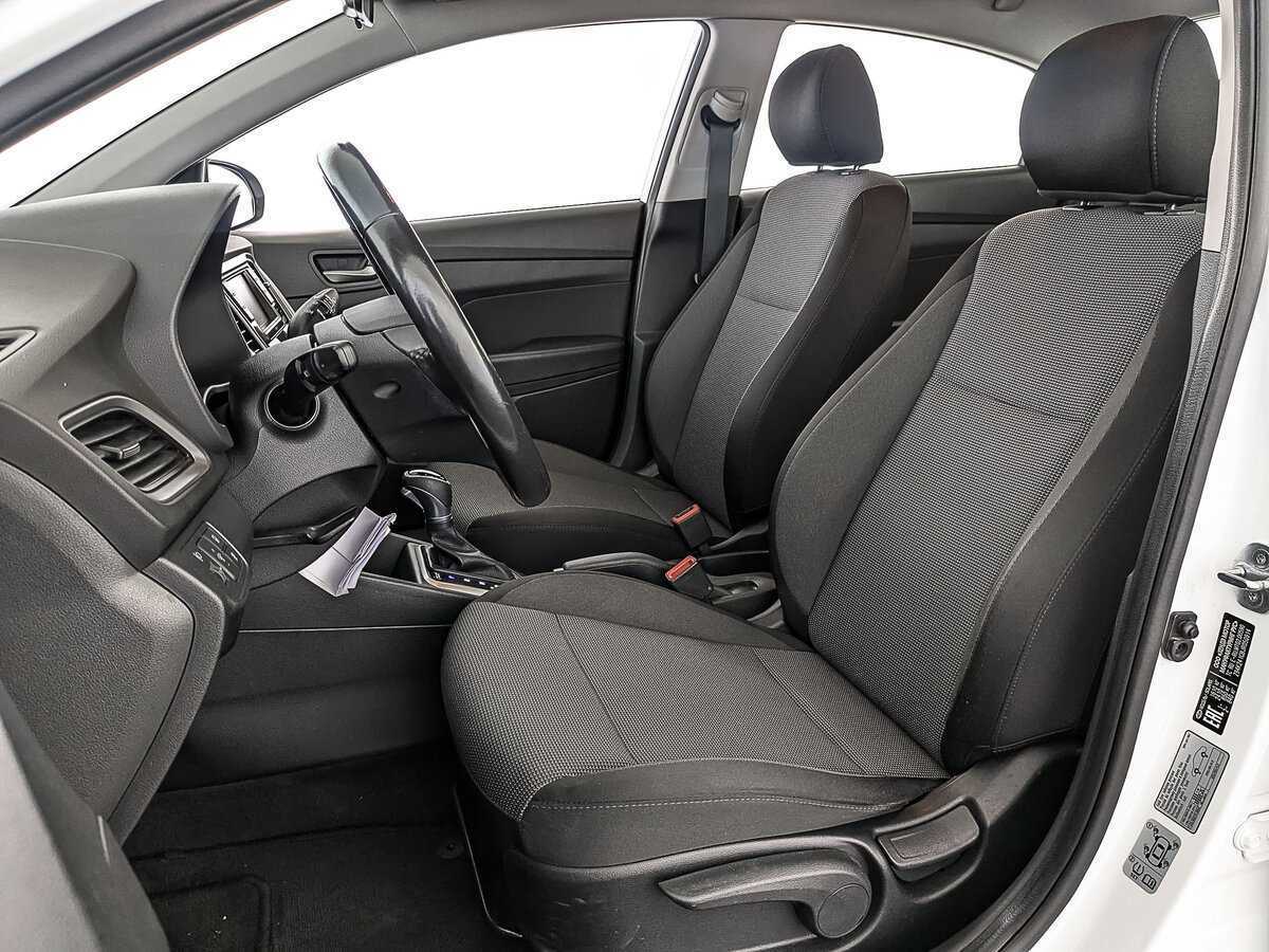 Купить Hyundai Solaris, 2017, 158 808 км.. Фото: #19