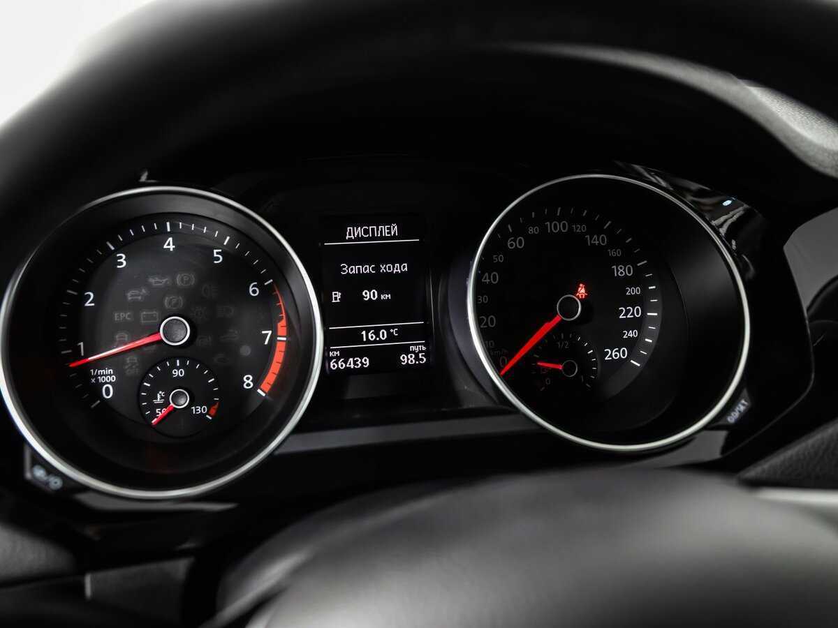 Купить Volkswagen Jetta, 2017, 66 437 км.. Фото: #9