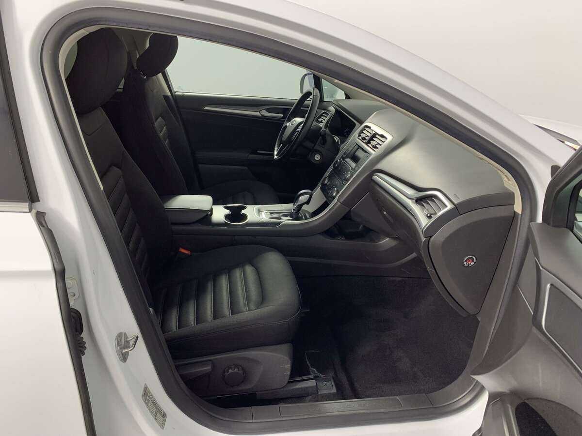 Купить Ford Mondeo, 2018, 92 626 км.. Фото: #13