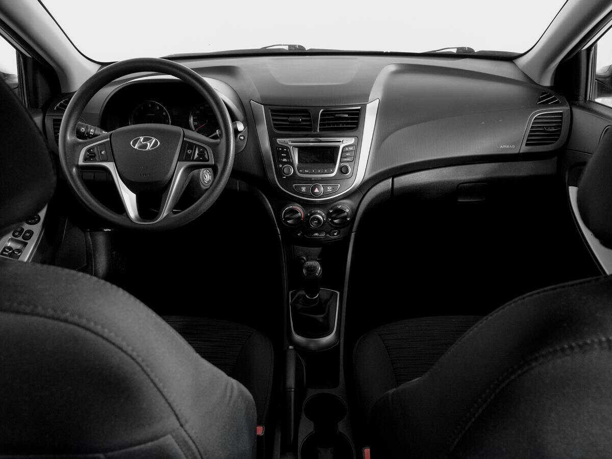 Купить Hyundai Solaris, 2016, 100 095 км.. Фото: #11