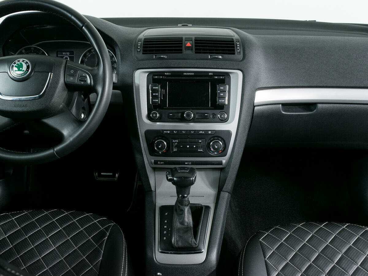Купить Skoda Octavia, 2013, 227 457 км.. Фото: #9