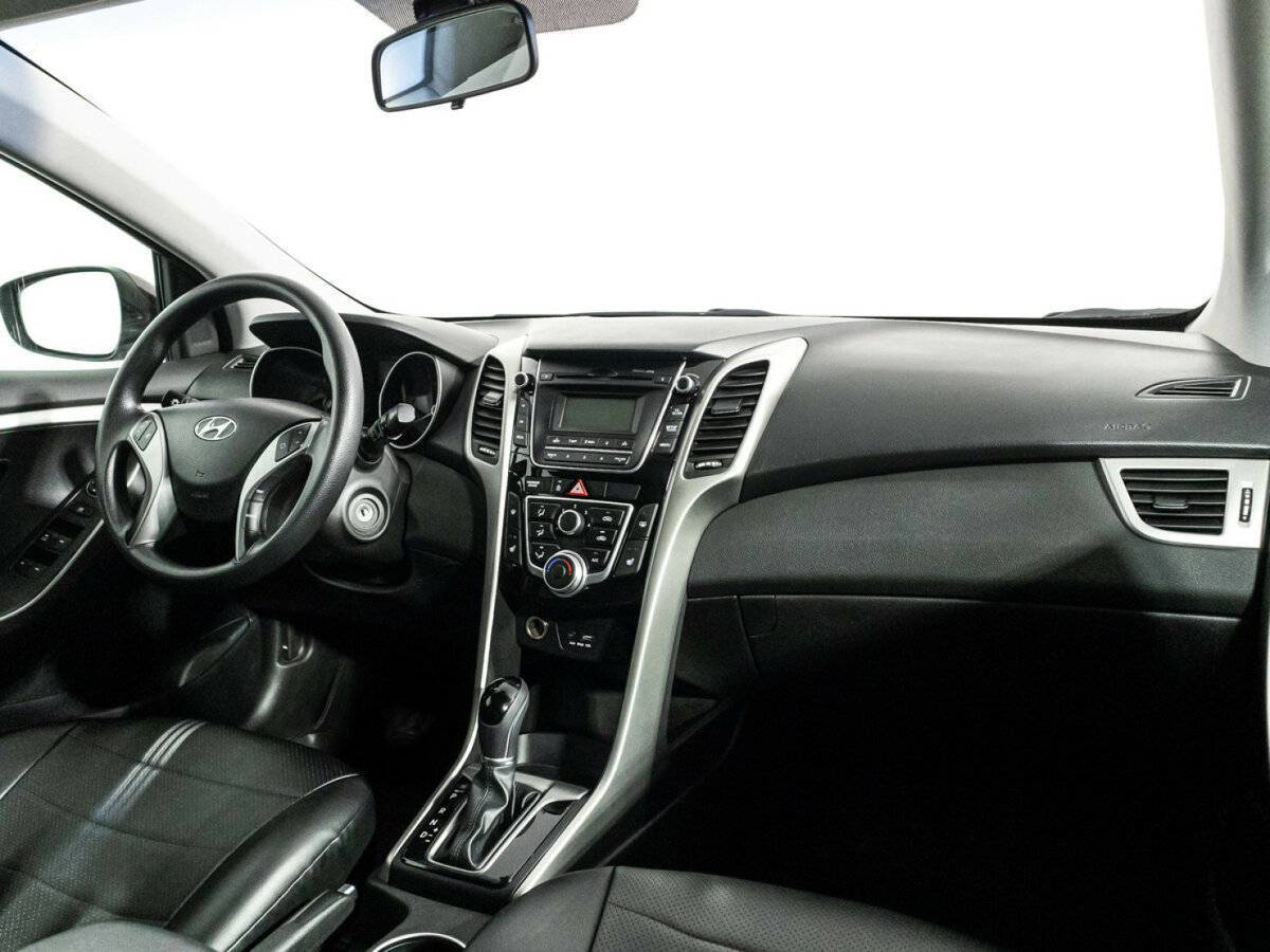 Купить Hyundai i30, 2016, 98 223 км.. Фото: #8