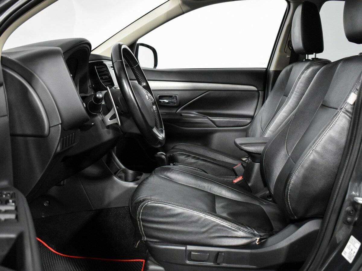 Купить Mitsubishi Outlander, 2014, 160 067 км.. Фото: #9