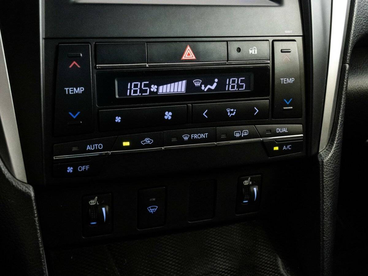 Купить Toyota Camry, 2017, 189 561 км.. Фото: #13