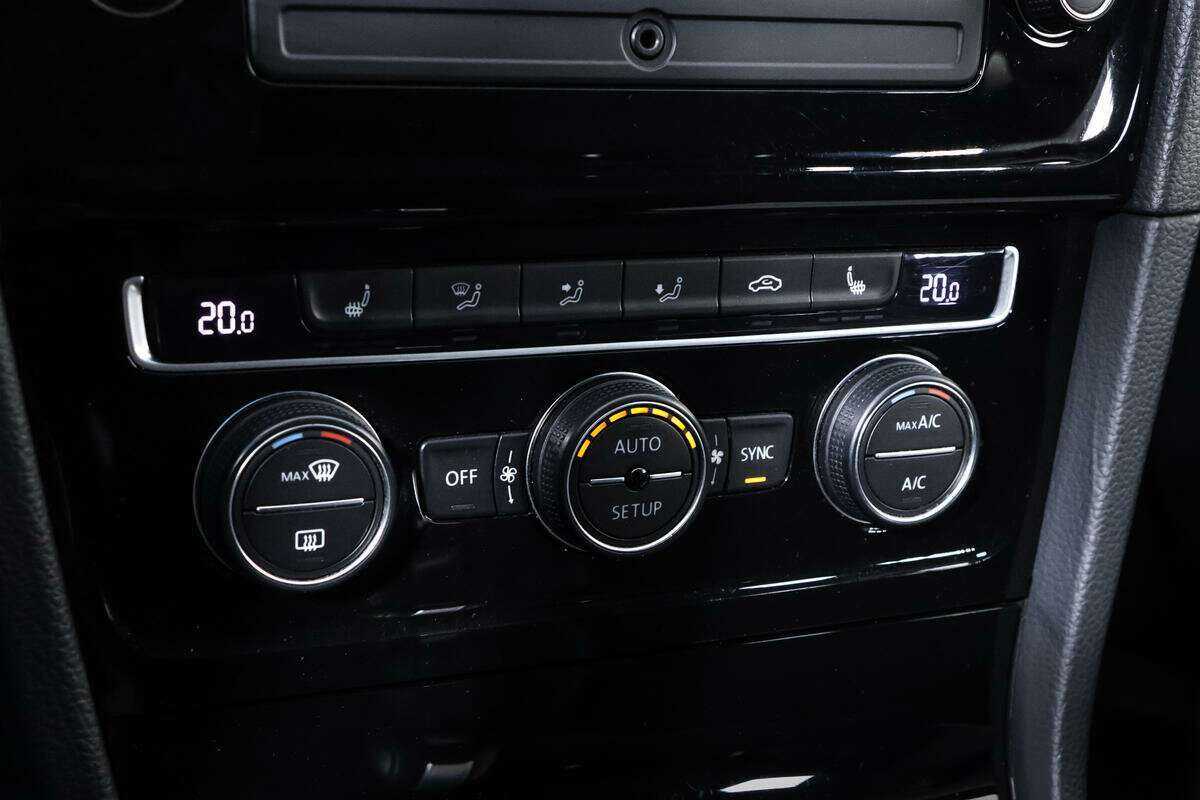 Купить Volkswagen Golf, 2013, 181 000 км.. Фото: #16