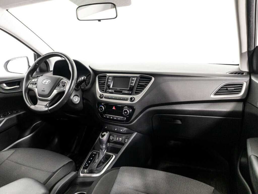 Купить Hyundai Solaris, 2017, 137 402 км.. Фото: #8