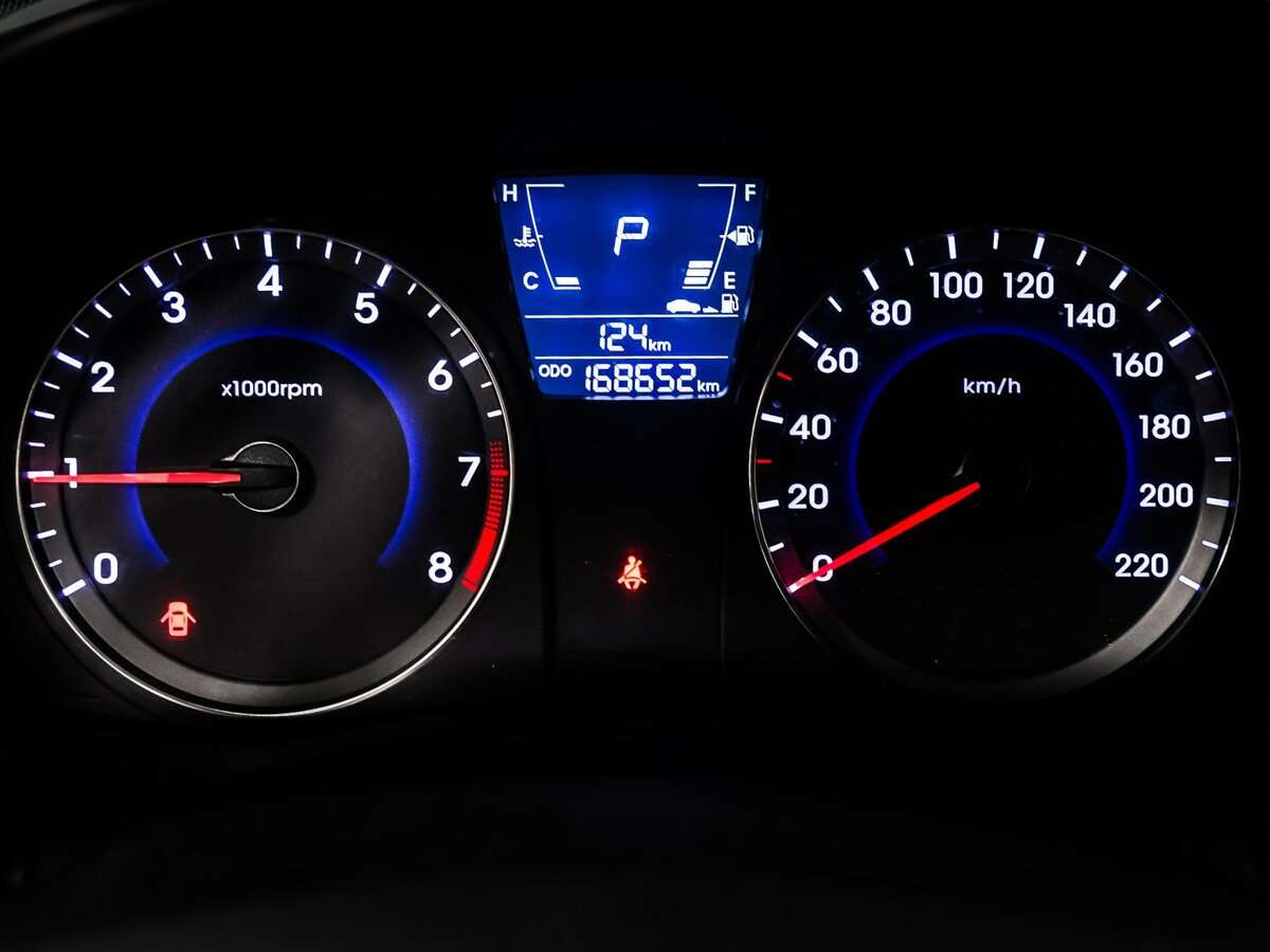 Купить Hyundai Solaris, 2012, 168 649 км.. Фото: #9