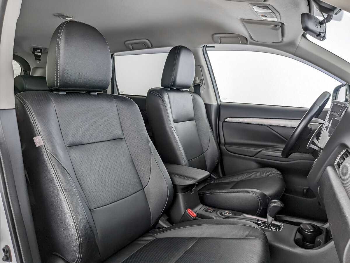 Купить Mitsubishi Outlander, 2014, 43 507 км.. Фото: #19