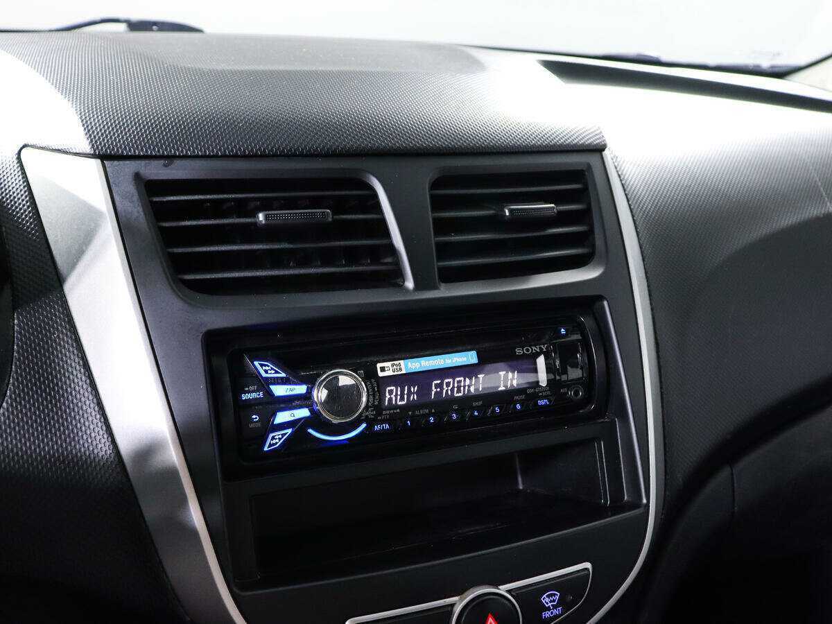 Купить Hyundai Solaris, 2013, 206 565 км.. Фото: #14