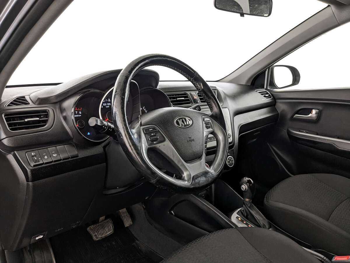 Купить Kia Rio, 2017, 128 259 км.. Фото: #9