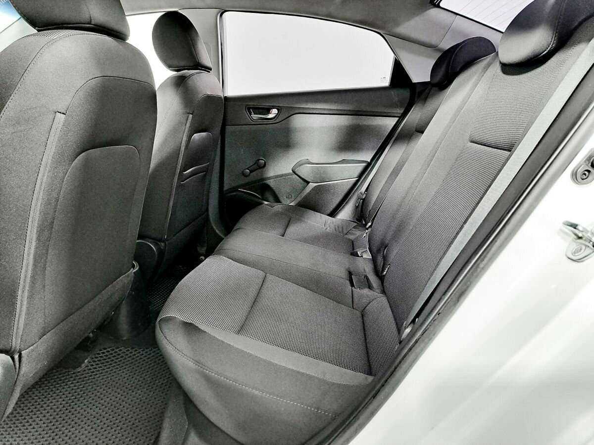 Купить Hyundai Solaris, 2017, 135 403 км.. Фото: #9