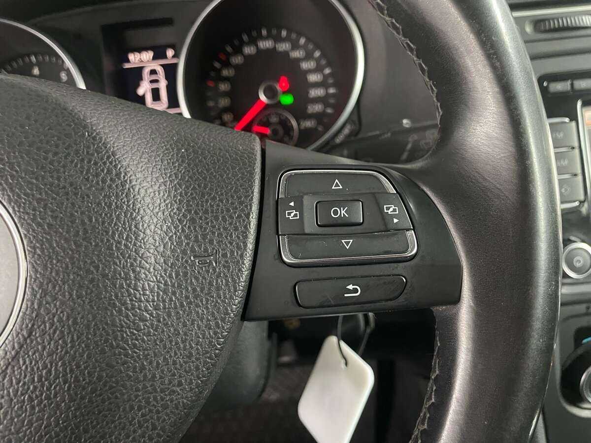 Купить Volkswagen Golf, 2012, 234 848 км.. Фото: #11