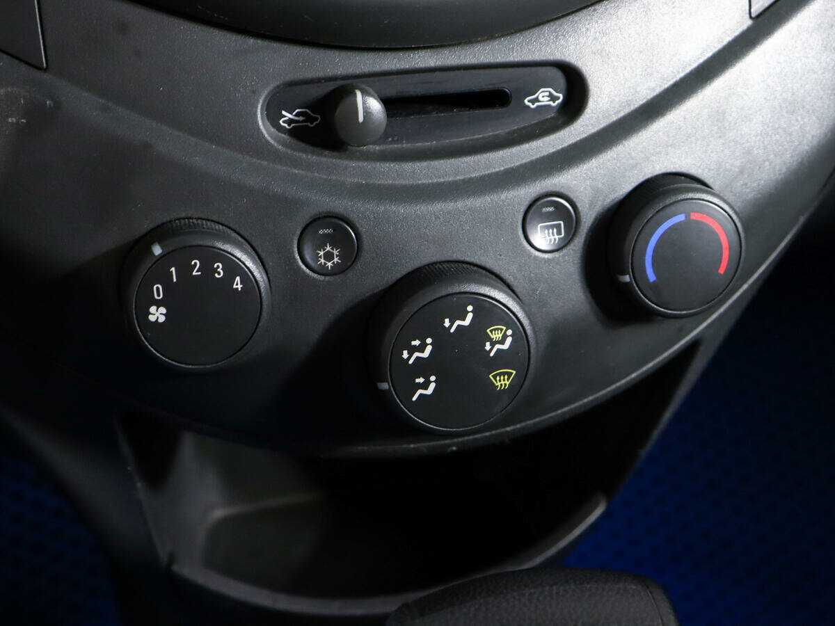 Купить Chevrolet Spark, 2012, 169 700 км.. Фото: #15