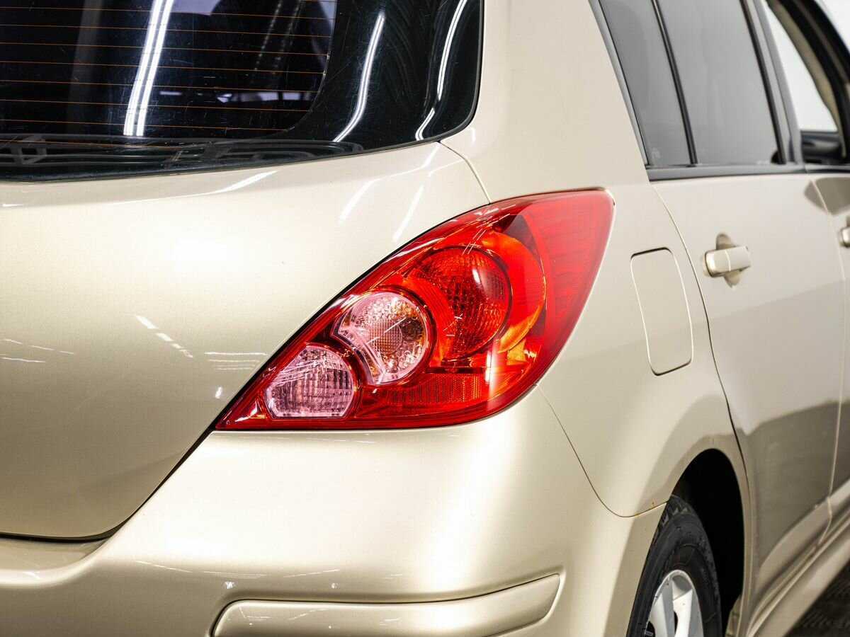 Купить Nissan Tiida, 2012, 197 312 км.. Фото: #6