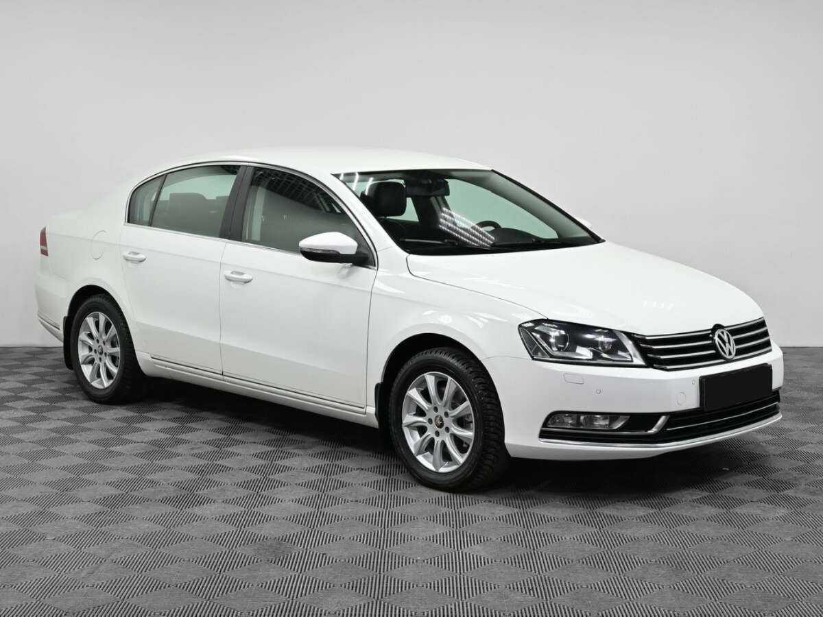 Купить Volkswagen Passat, 2013, 131 000 км.. Фото: #2