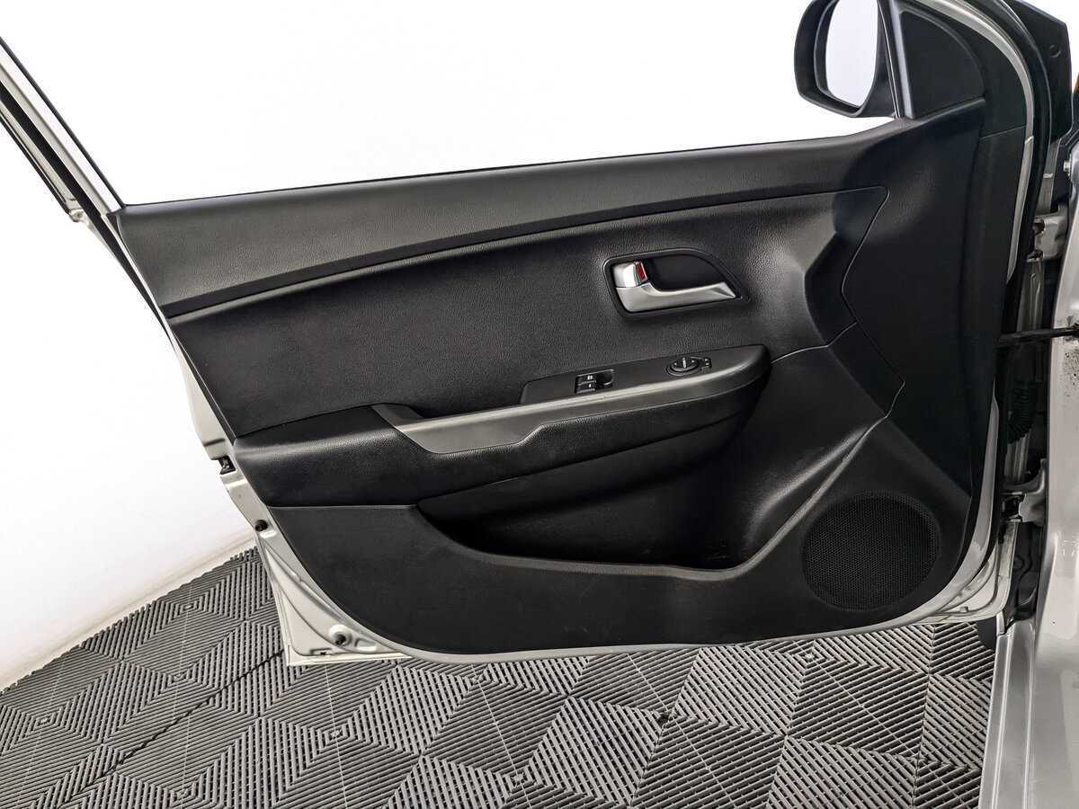 Купить Kia Rio, 2014, 108 008 км.. Фото: #14