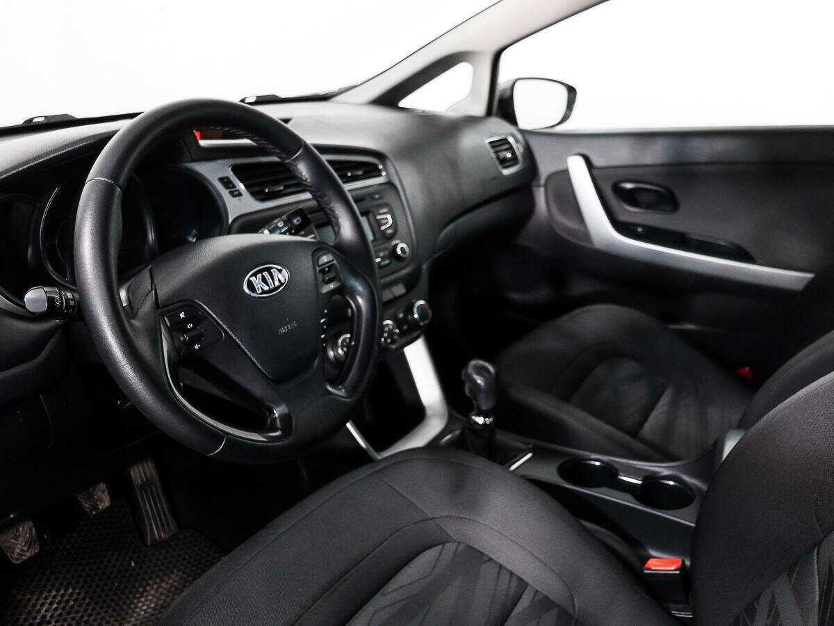 Купить Kia Ceed, 2013, 123 826 км.. Фото: #7
